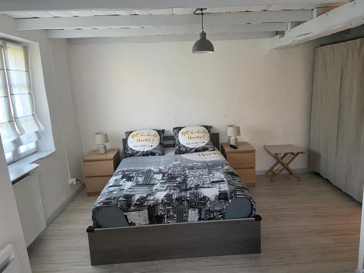 Le Regrimet Avec Parking Gratuit Et Prive Bed & Breakfast Lens-Lestang Exterior photo