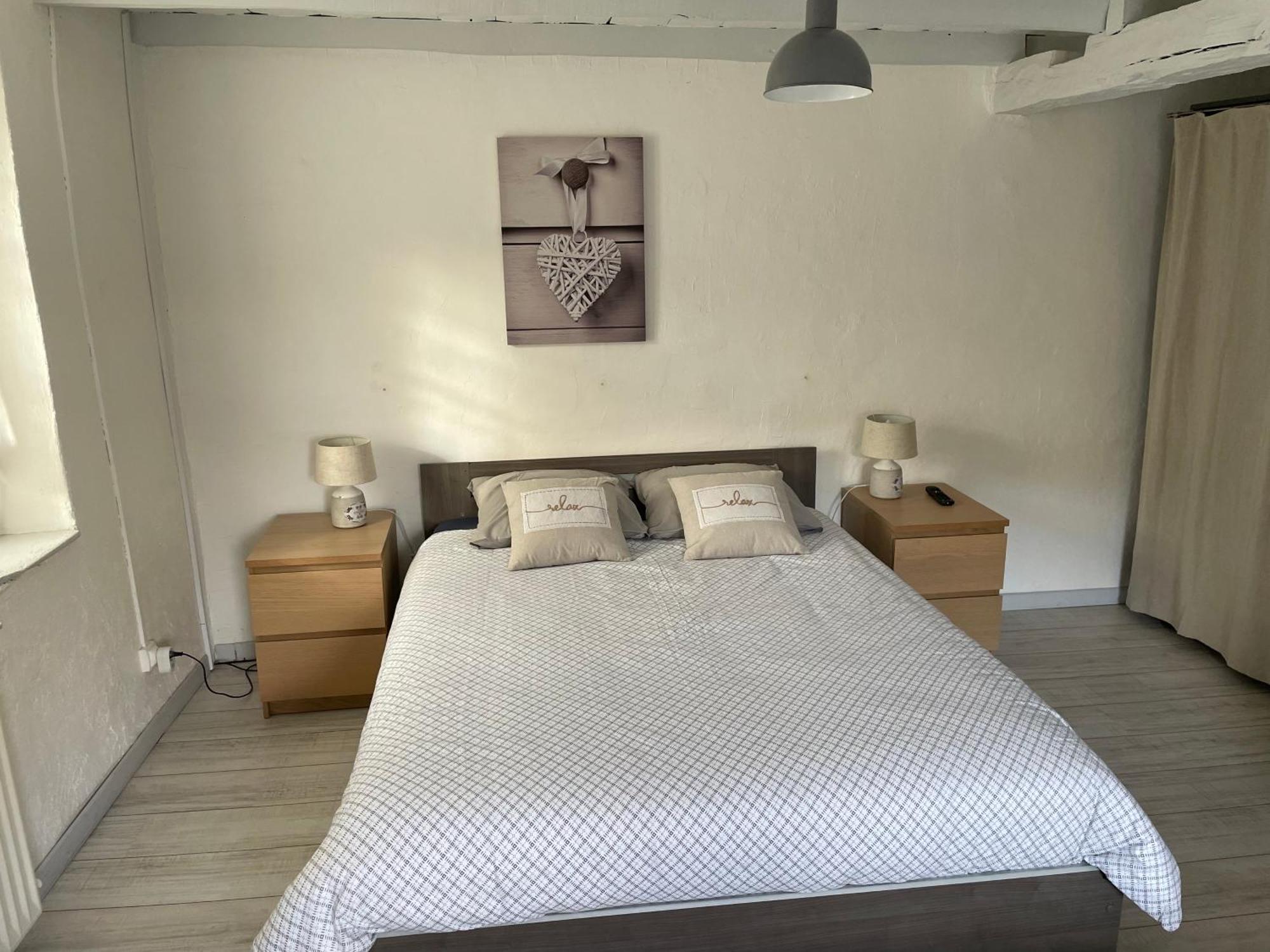 Le Regrimet Avec Parking Gratuit Et Prive Bed & Breakfast Lens-Lestang Exterior photo