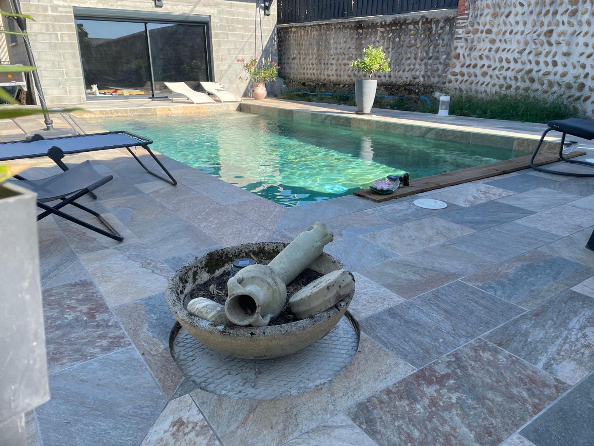 Le Regrimet Avec Parking Gratuit Et Prive Bed & Breakfast Lens-Lestang Exterior photo